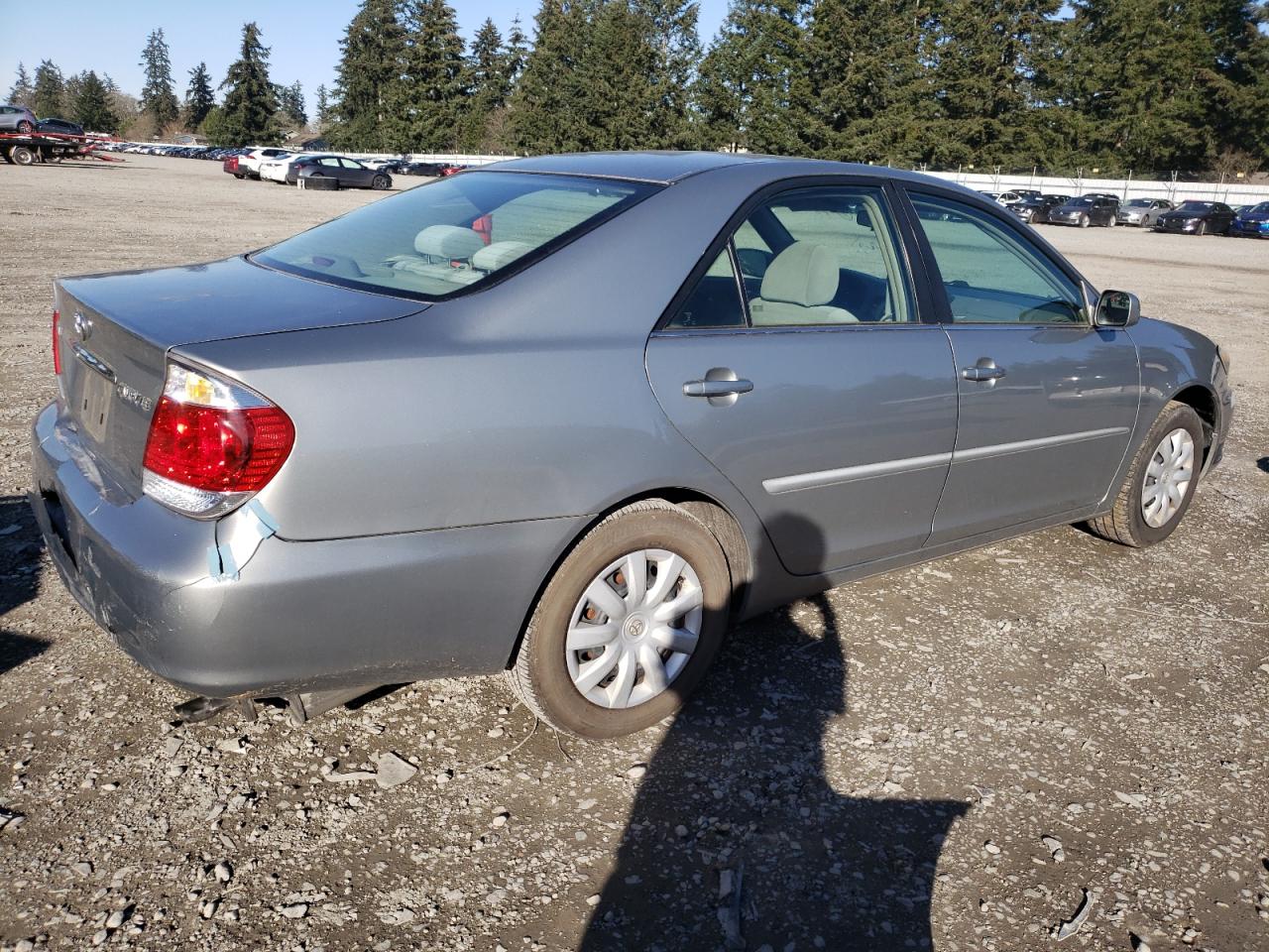 2005 Toyota Camry - Image 3