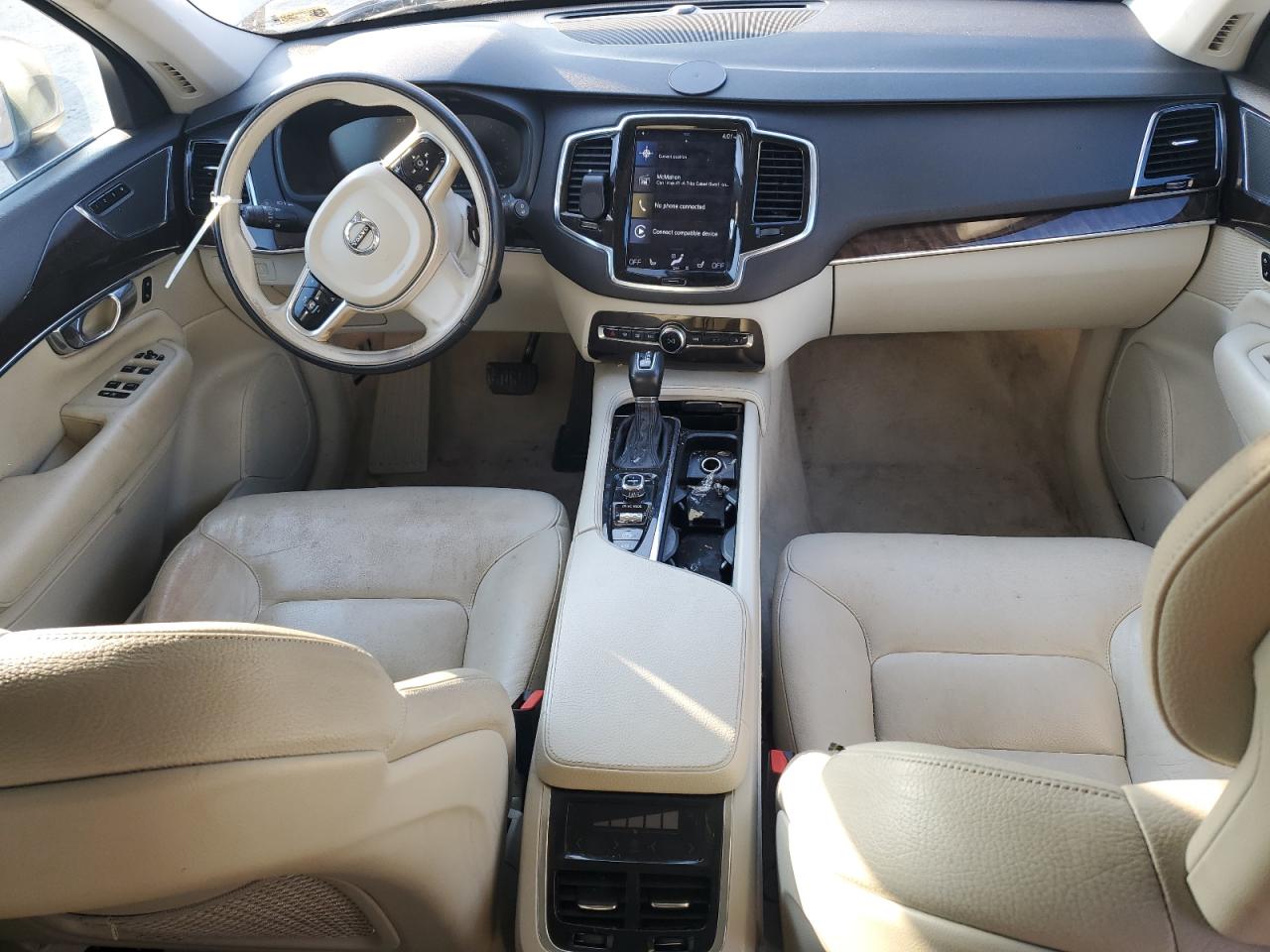 2016 Volvo XC90 - Image 8