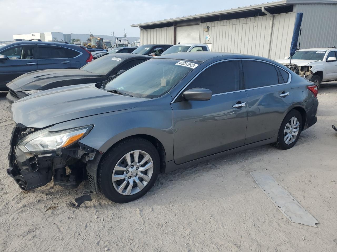 2016 Nissan Altima - Image 1