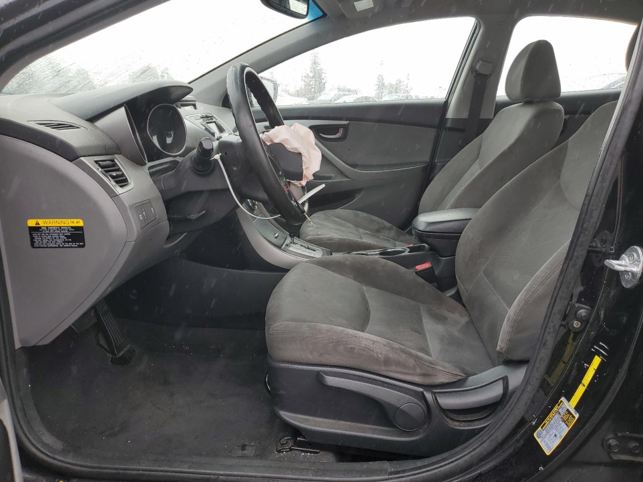 2013 Hyundai Elantra - Image 7