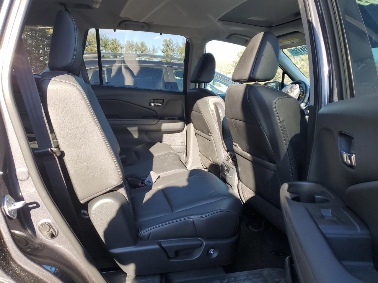 2022 Honda Pilot - Image 11