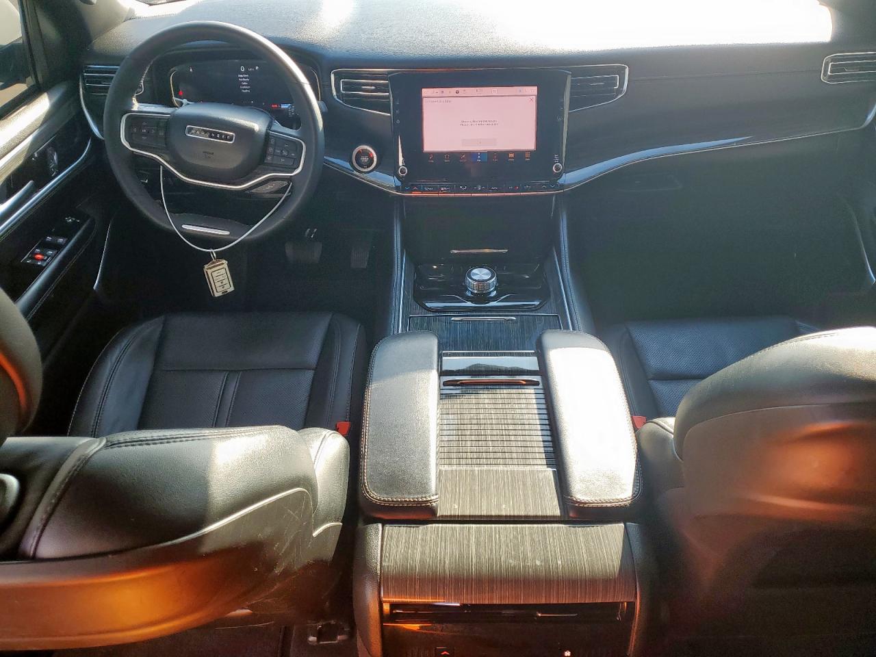 2022 Jeep Wagoneer Series Ii VIN: 1C4SJUBTXNS202022 Lot: 46900585