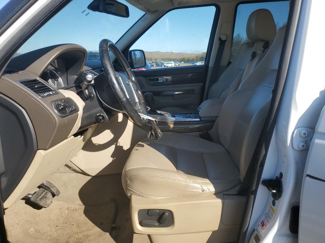 2013 Land Rover Range Rover - Image 7