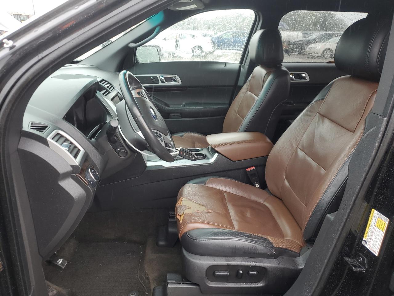 2014 Ford Explorer - Image 7
