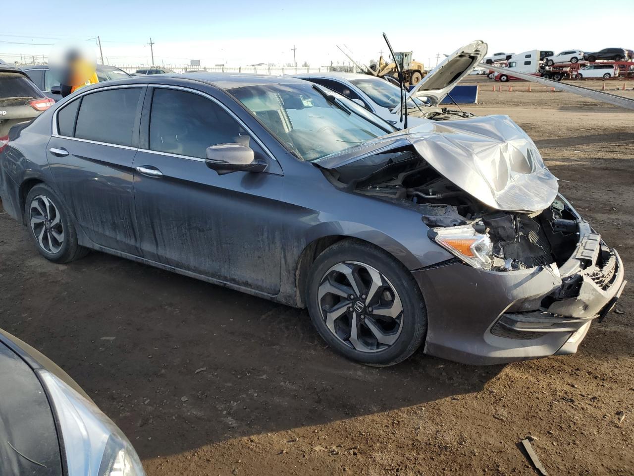 2016 Honda Accord - Image 4