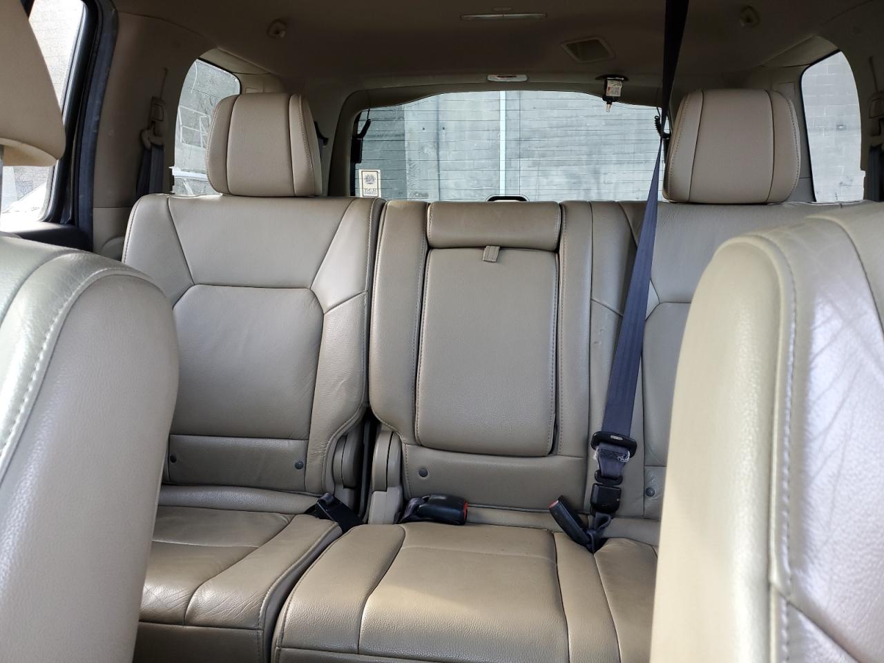 2012 Honda Pilot - Image 10