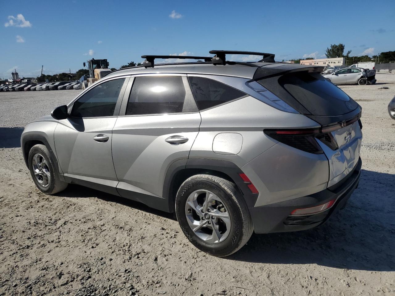 2023 Hyundai Tucson - Image 2