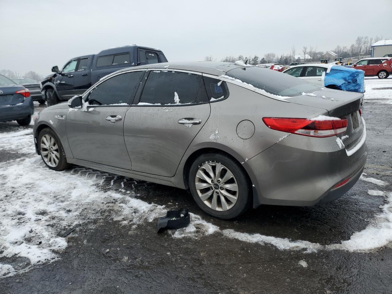 2018 Kia Optima - Image 2