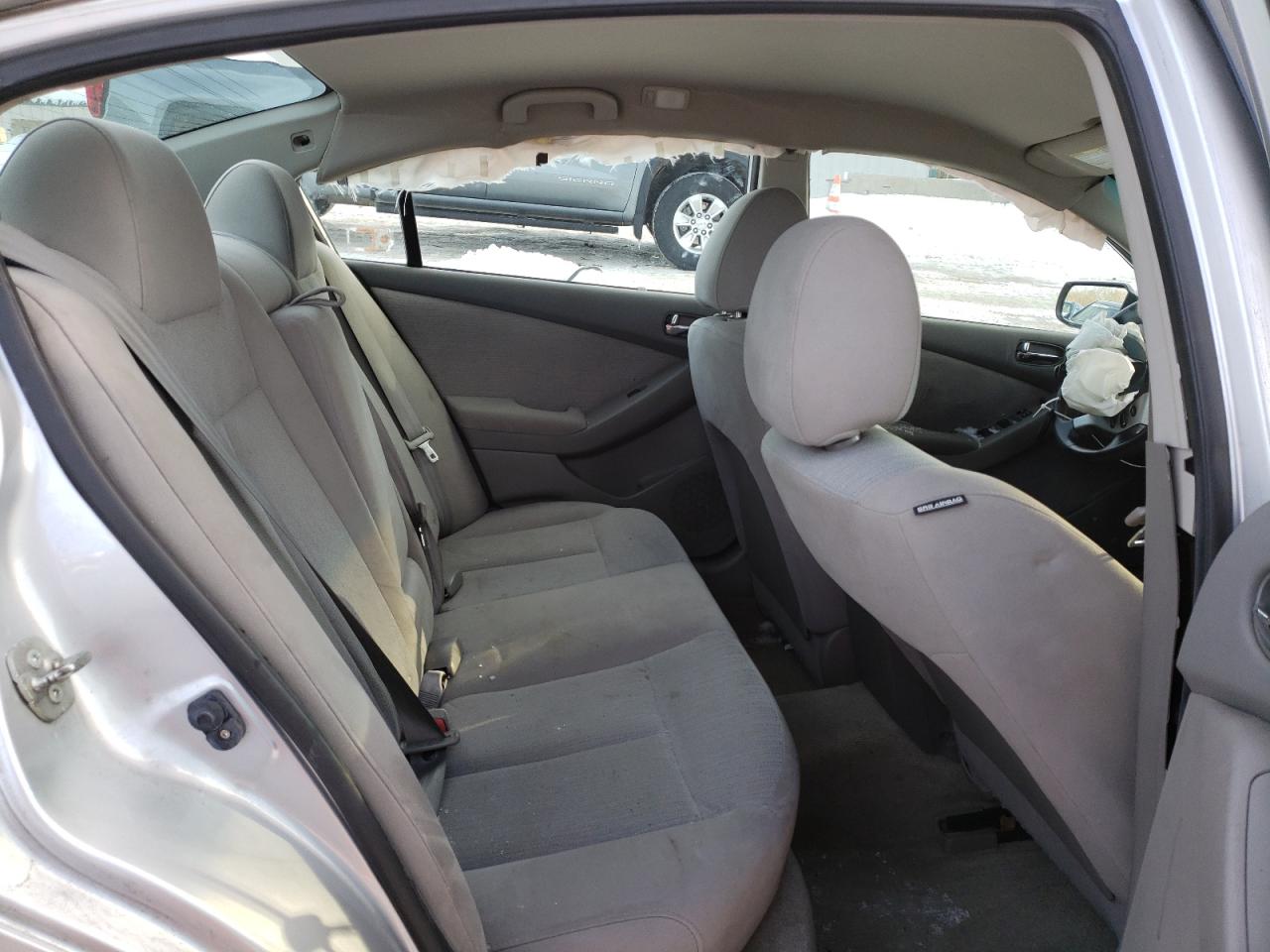 2012 Nissan Altima - Image 10