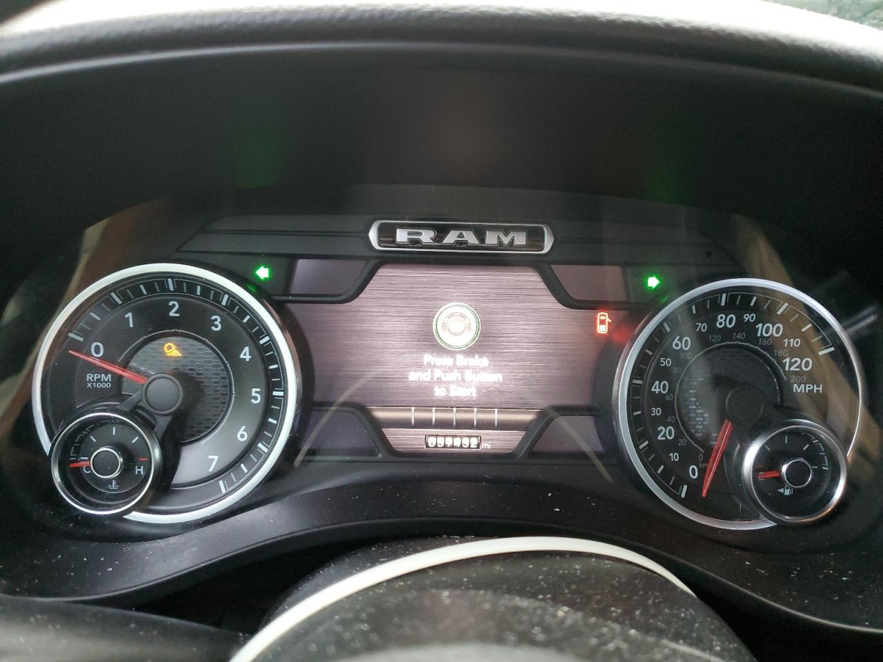 2020 RAM 1500 - Image 9