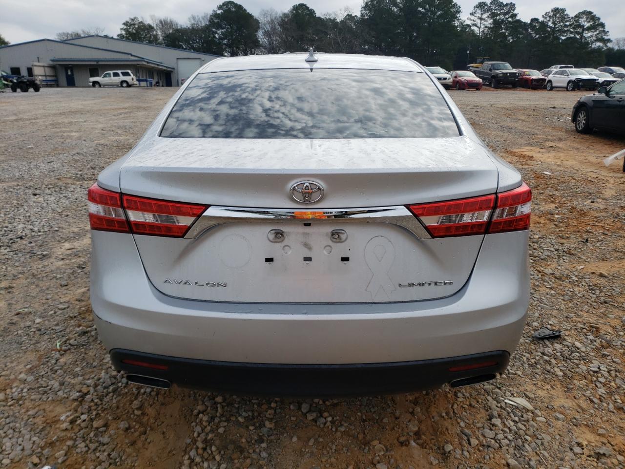 2014 Toyota Avalon - Image 6