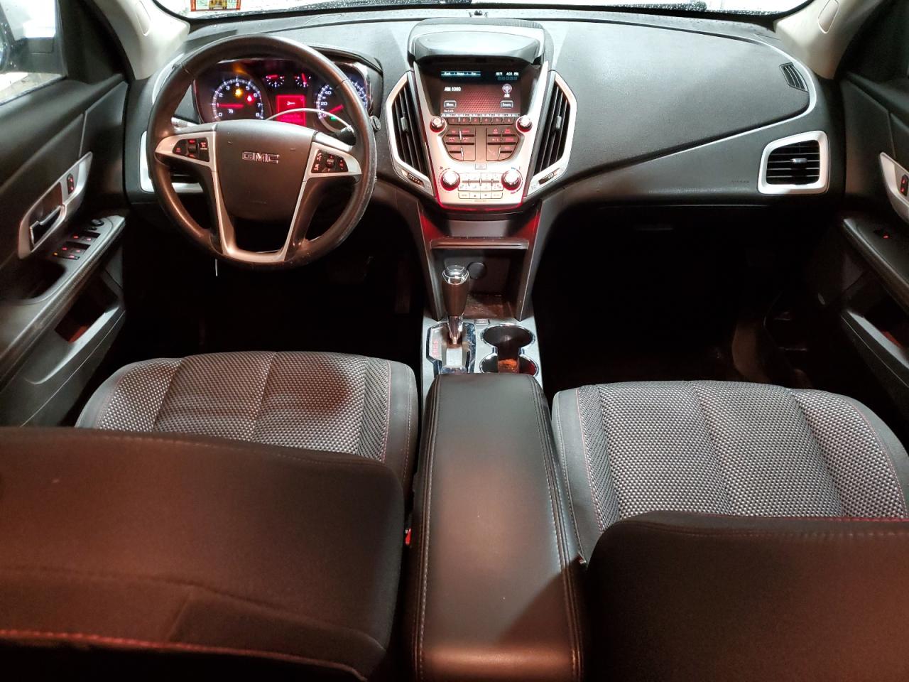 2017 GMC Terrain - Image 8