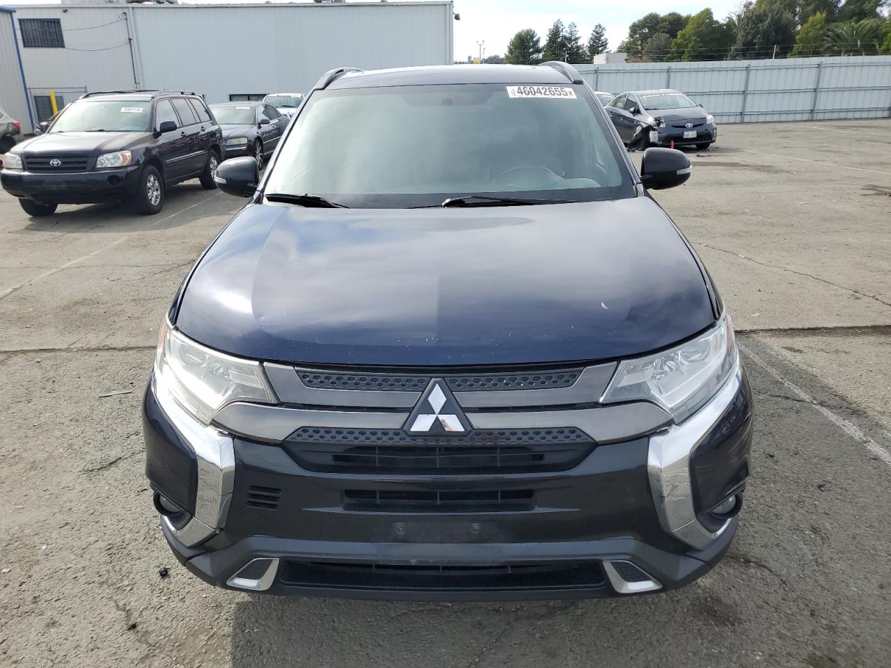 2019 Mitsubishi Outlander - Image 5