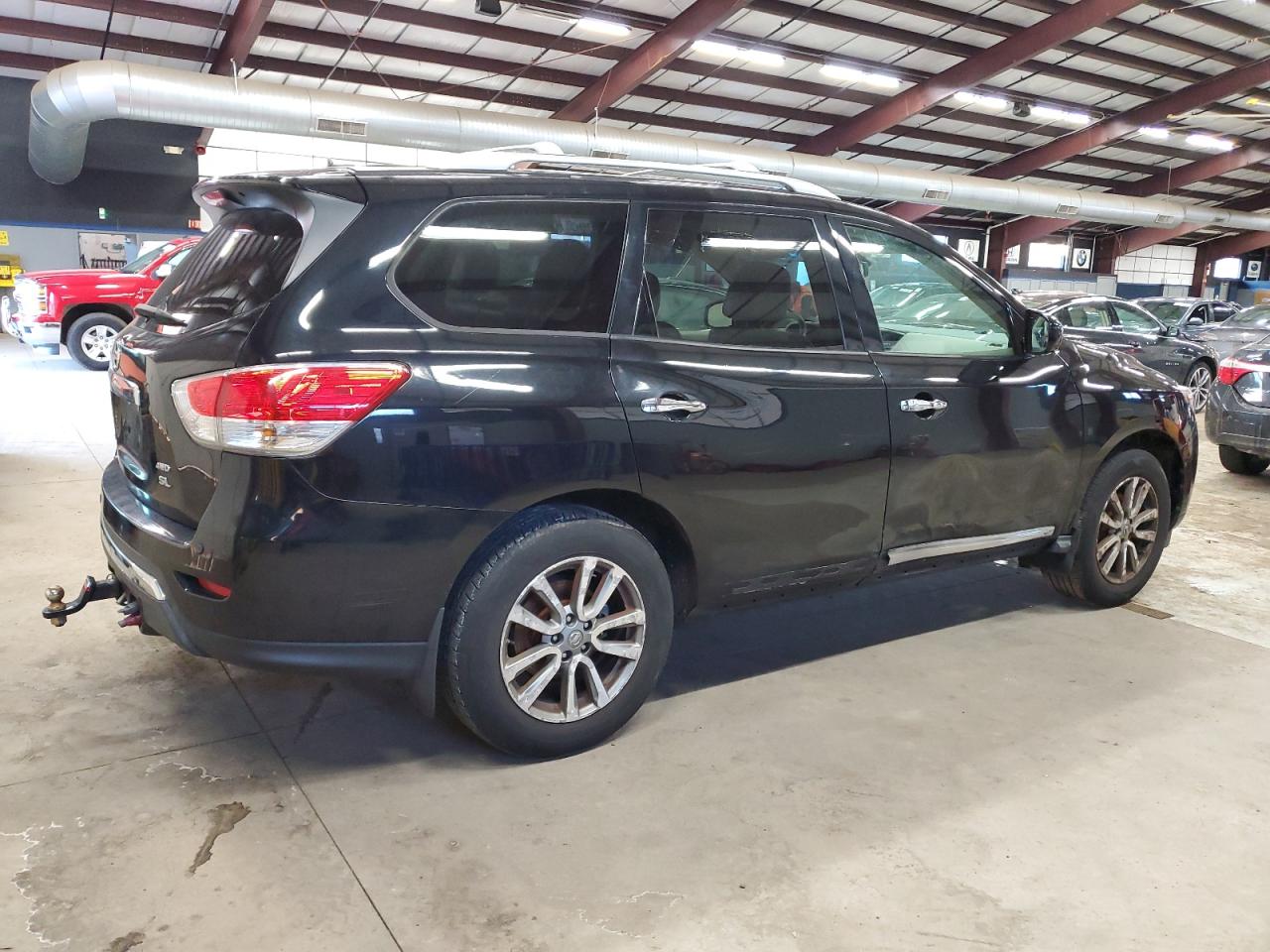 2013 Nissan Pathfinder - Image 3