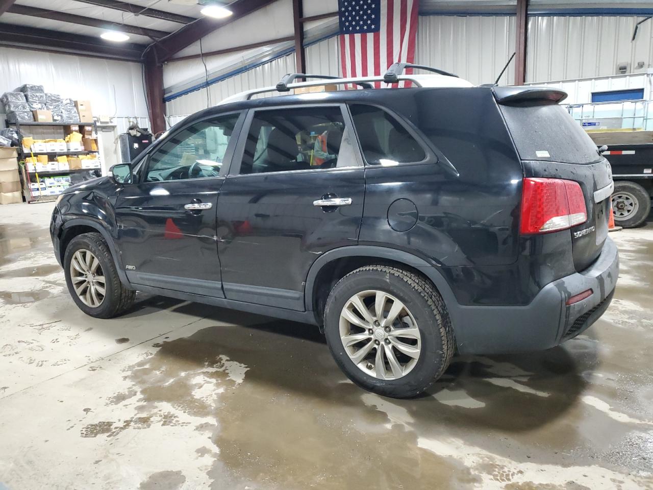 2011 Kia Sorento - Image 2