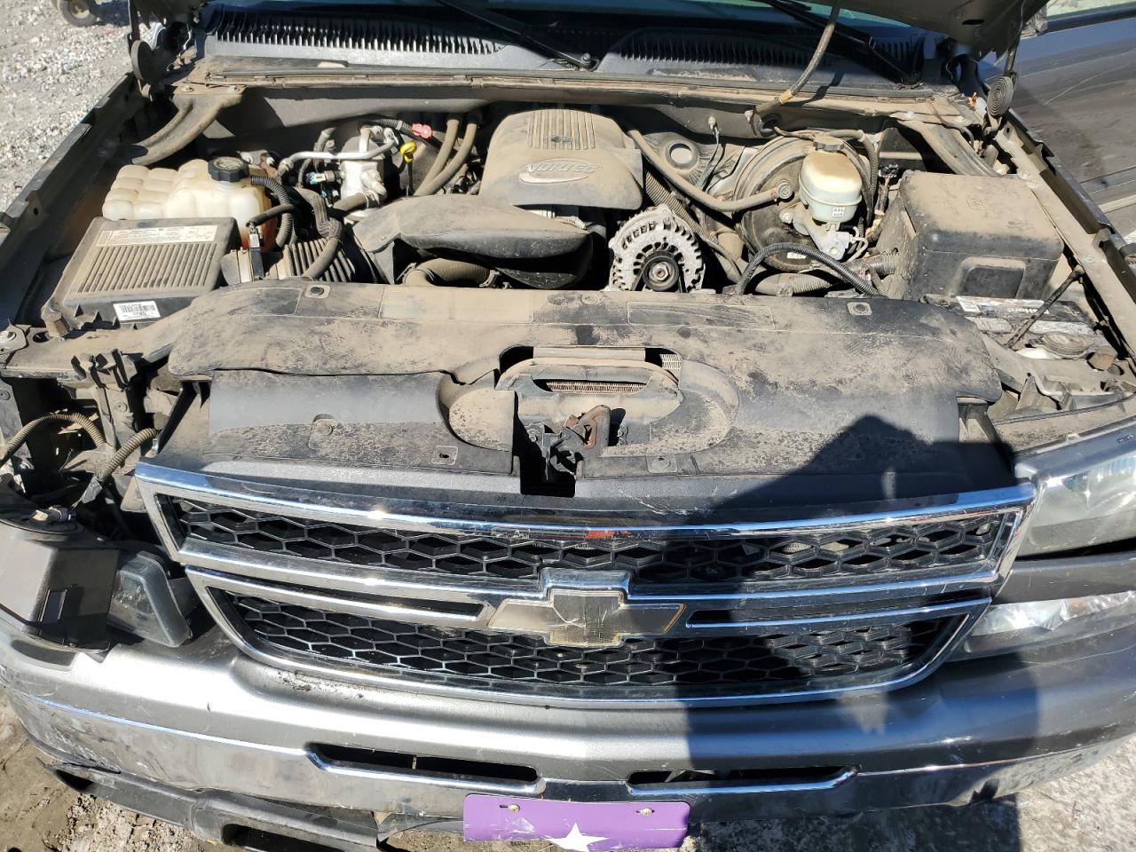 2006 Chevrolet Silverado - Image 11