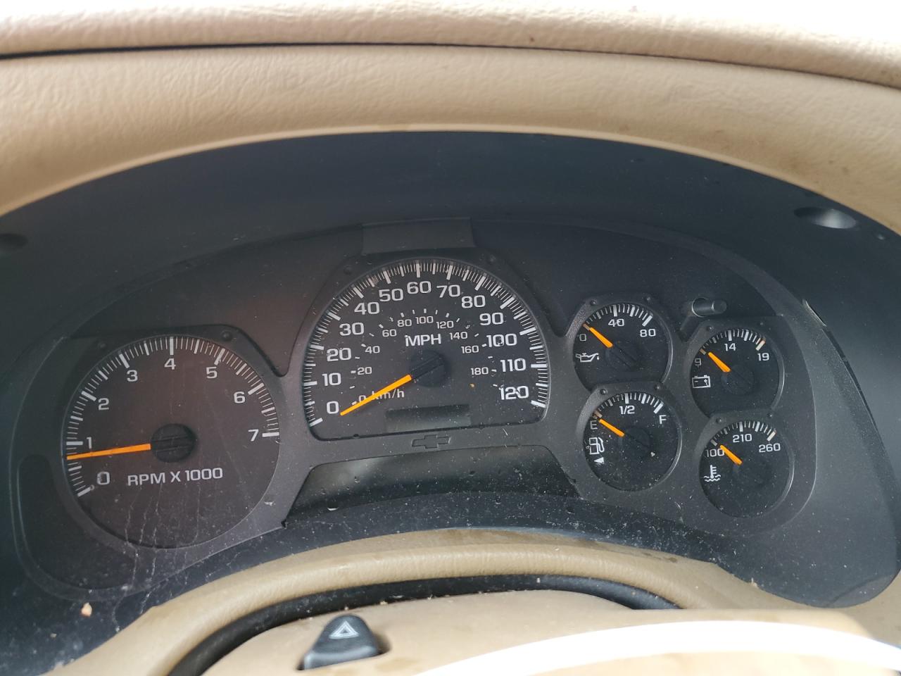 2002 Chevrolet TrailBlazer - Image 9