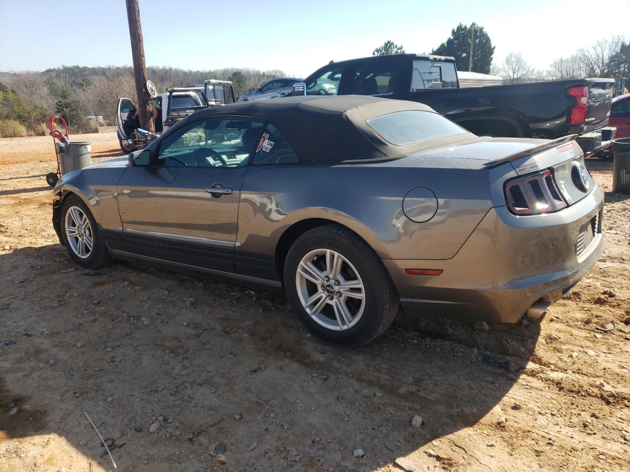 2013 Ford Mustang - Image 2