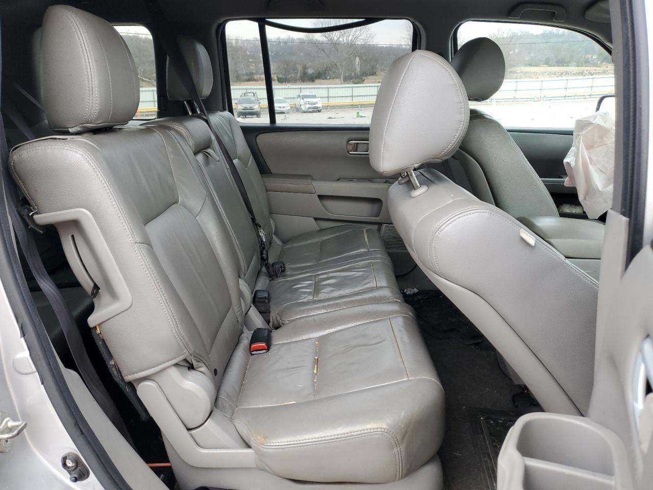 2012 Honda Pilot - Image 11