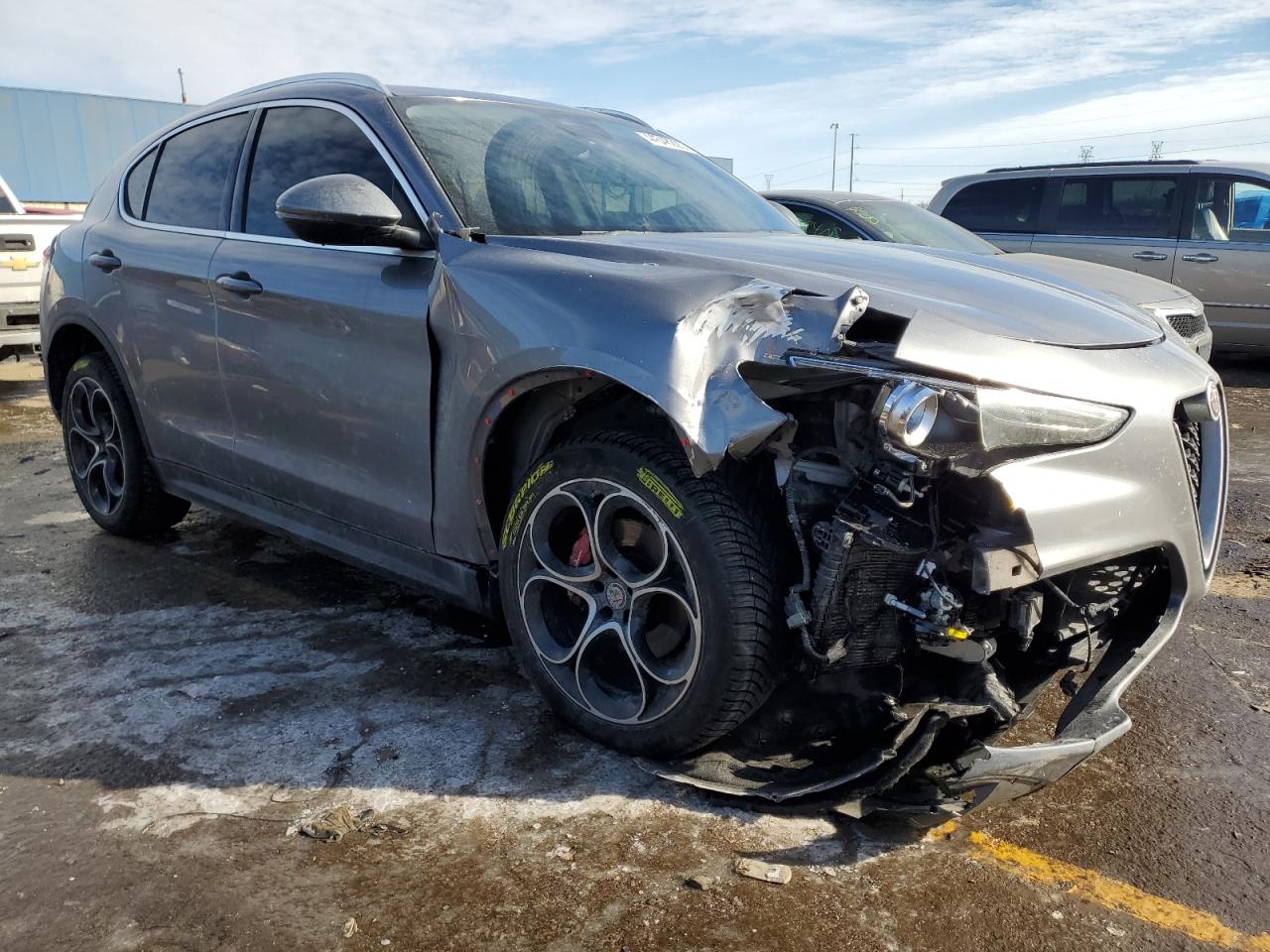 2019 Alfa Romeo Stelvio - Image 4
