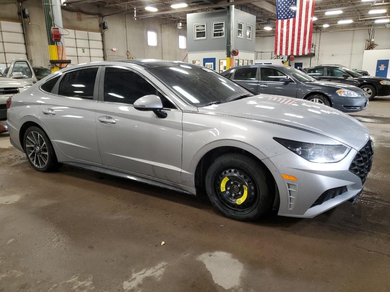2023 Hyundai Sonata - Image 4