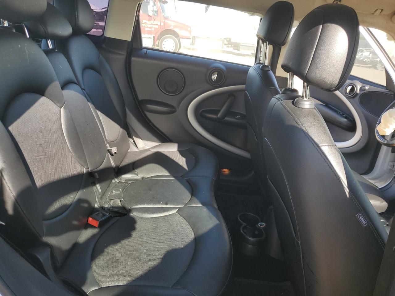 2016 MINI Cooper - Image 10