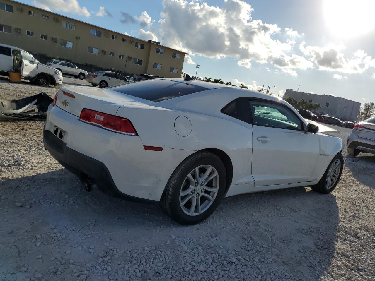 2015 Chevrolet Camaro - Image 3
