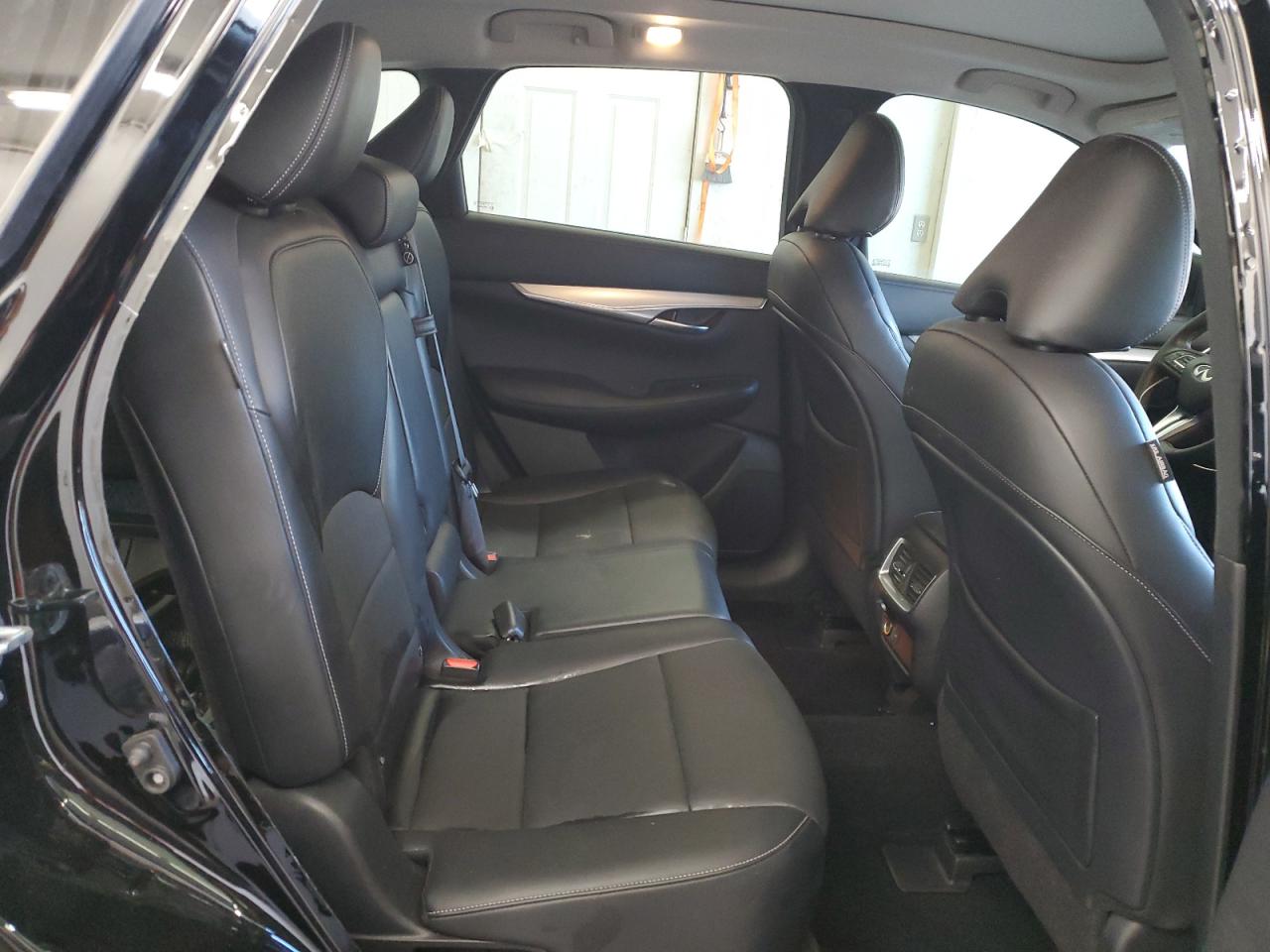 2021 Infiniti QX50 - Image 11