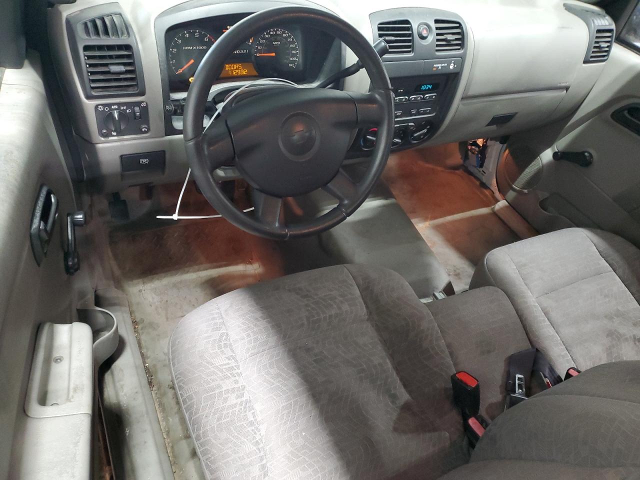 2005 Chevrolet Colorado - Image 8