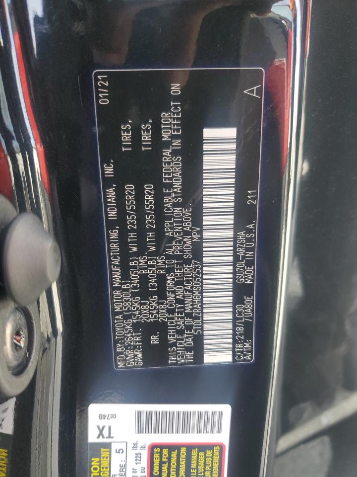 2021 Toyota Highlander - Image 13