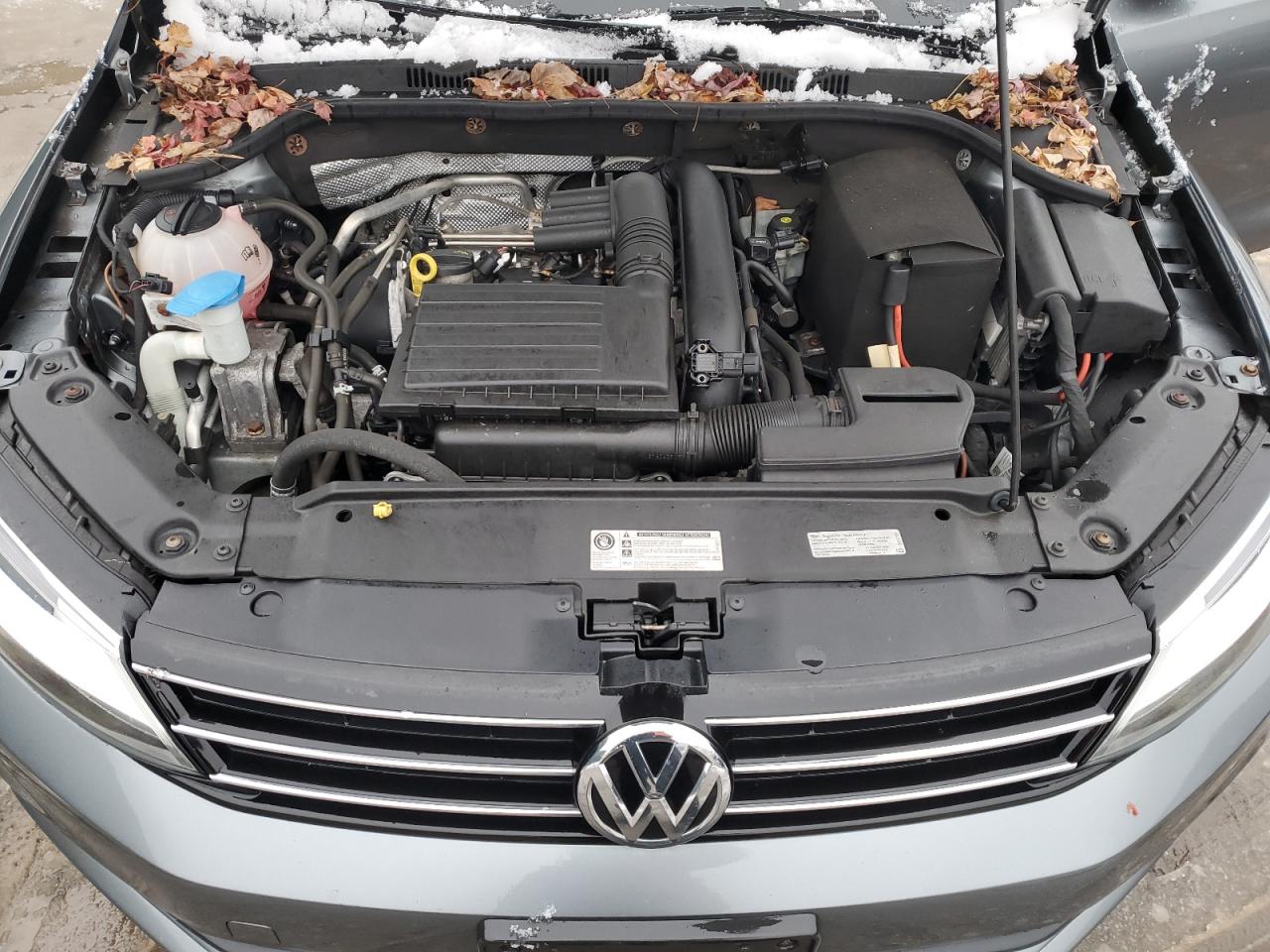 2016 Volkswagen Jetta - Image 11