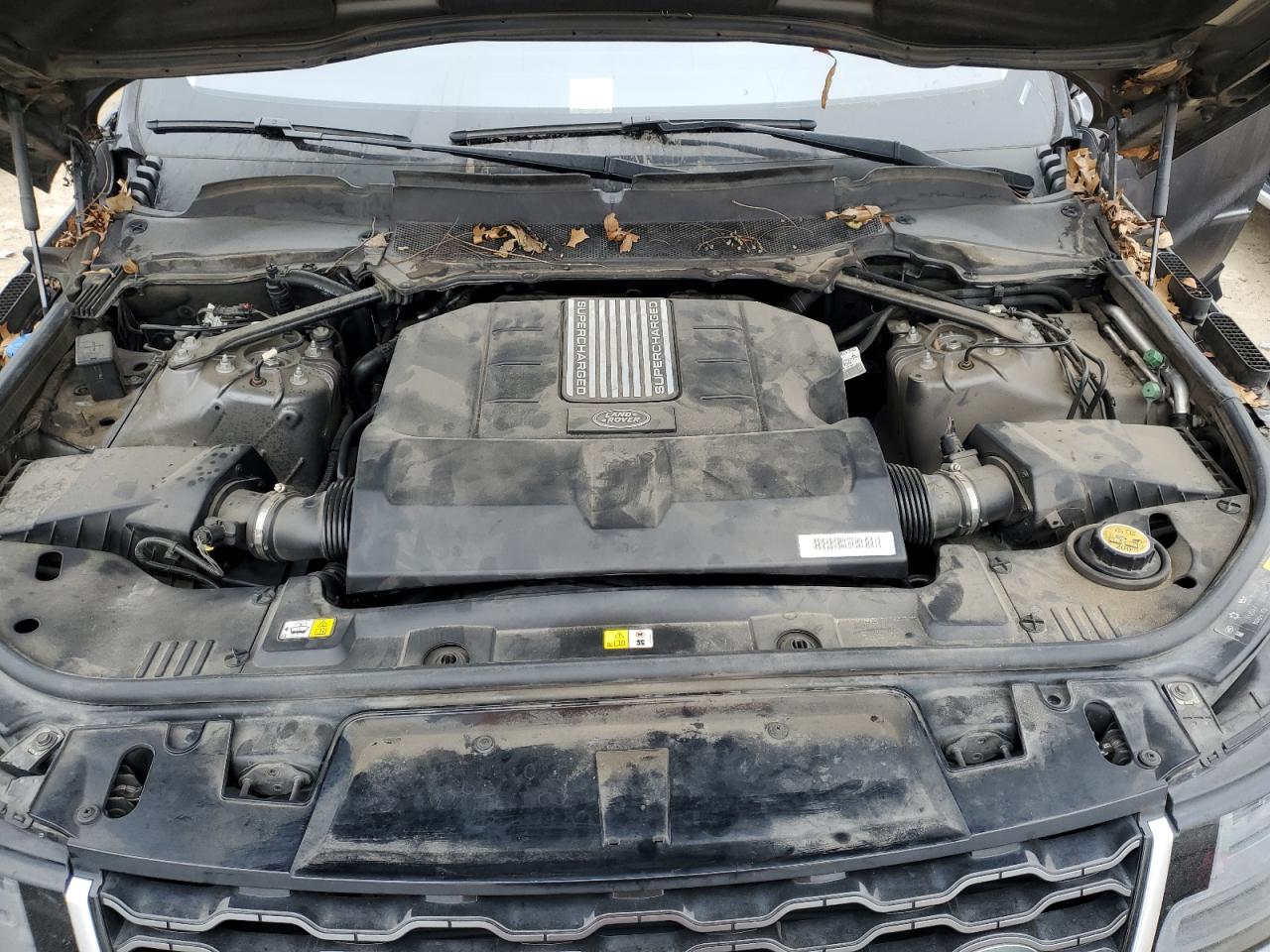 2019 Land Rover Range Rover - Image 12