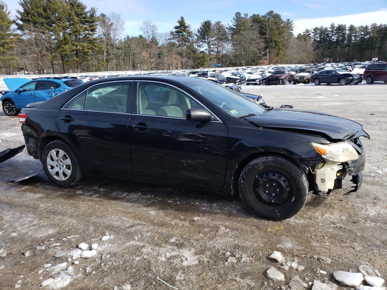 2010 Toyota Camry - Image 4