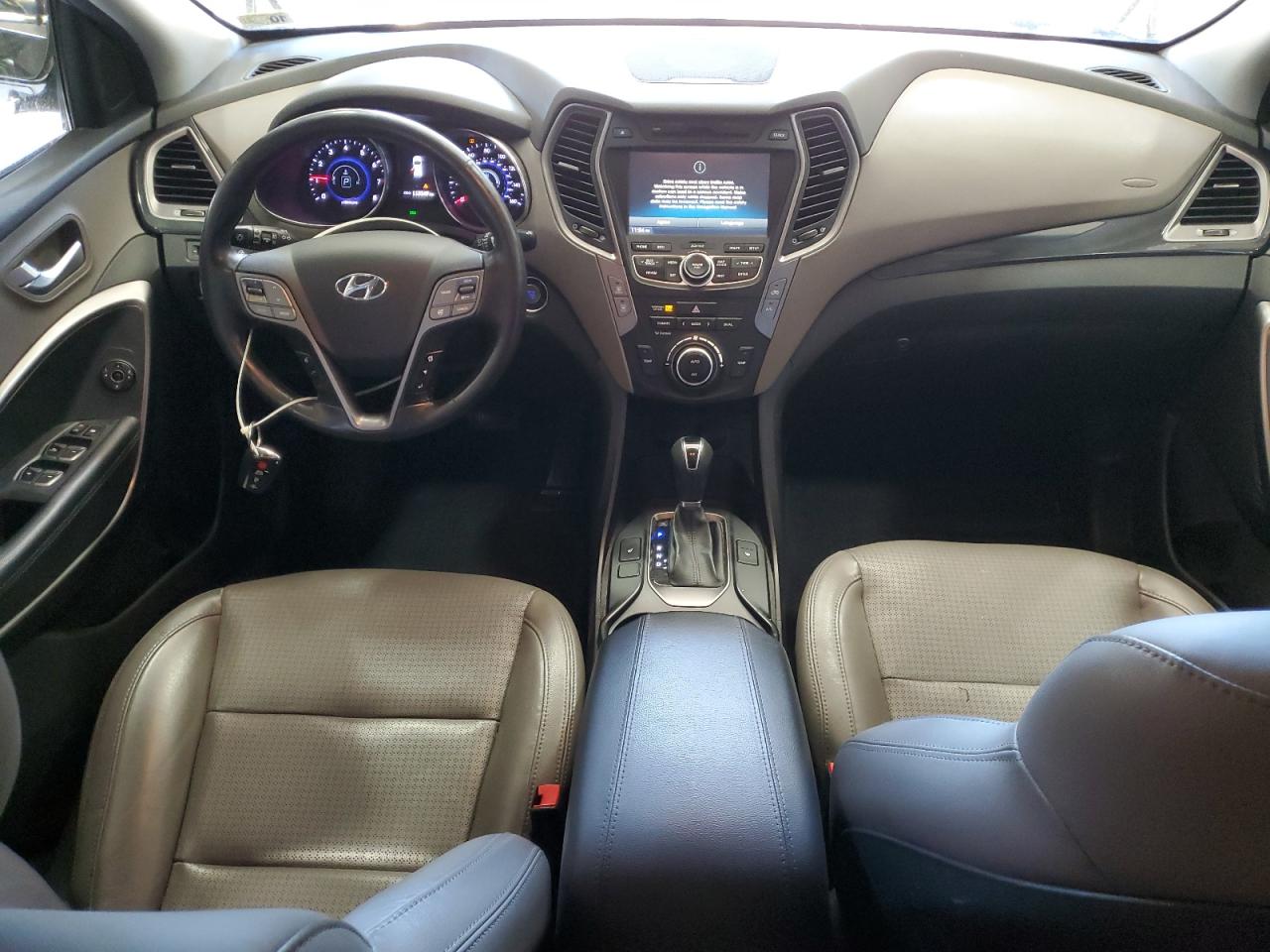 2013 Hyundai Santa Fe - Image 8