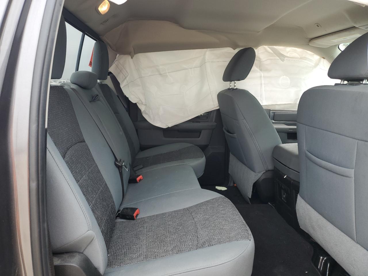 2019 RAM 1500 - Image 10