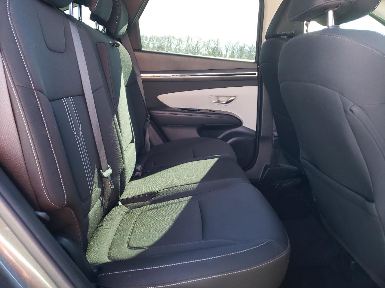 2022 Hyundai Tucson - Image 11