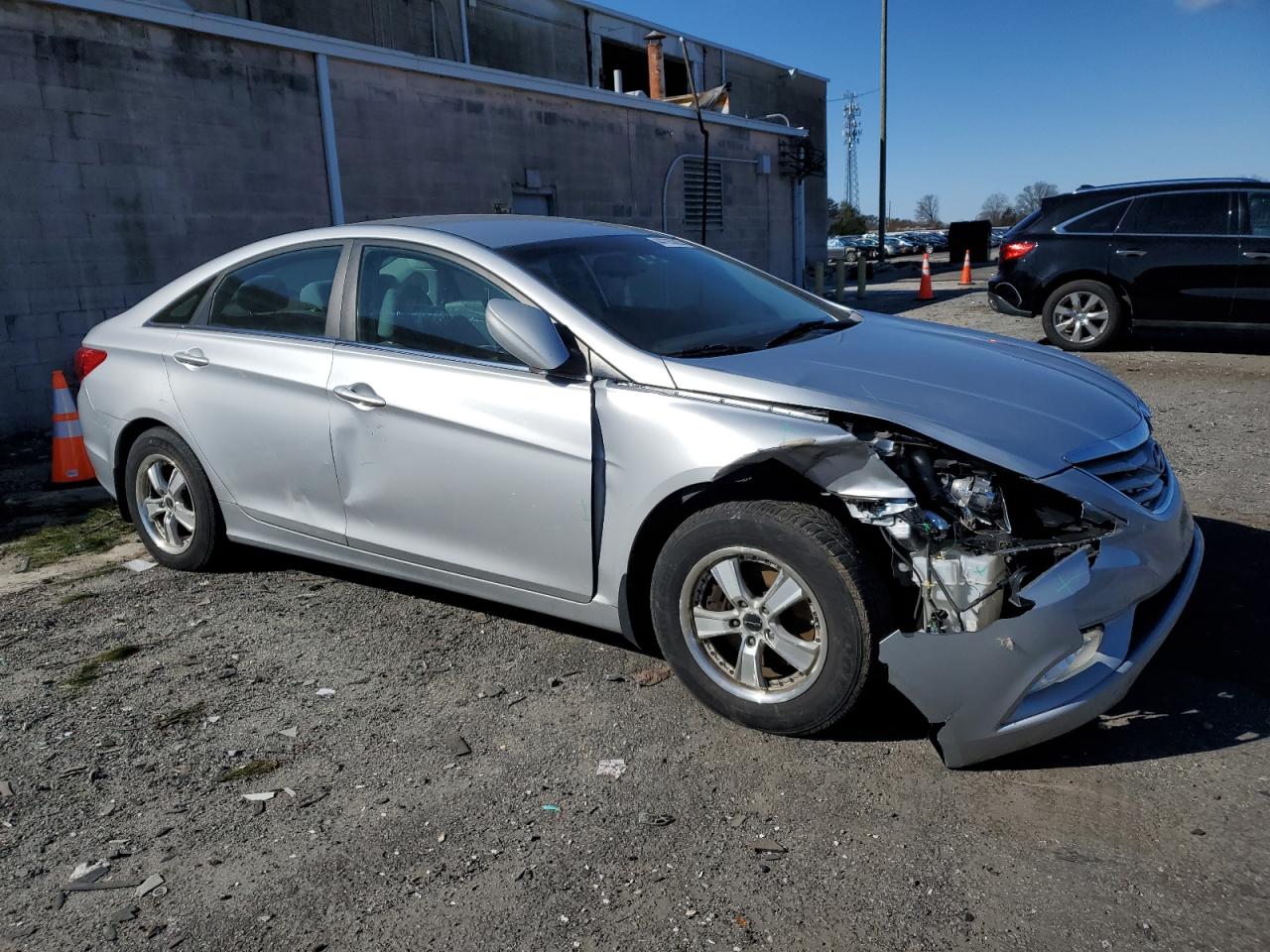 2013 Hyundai Sonata - Image 4