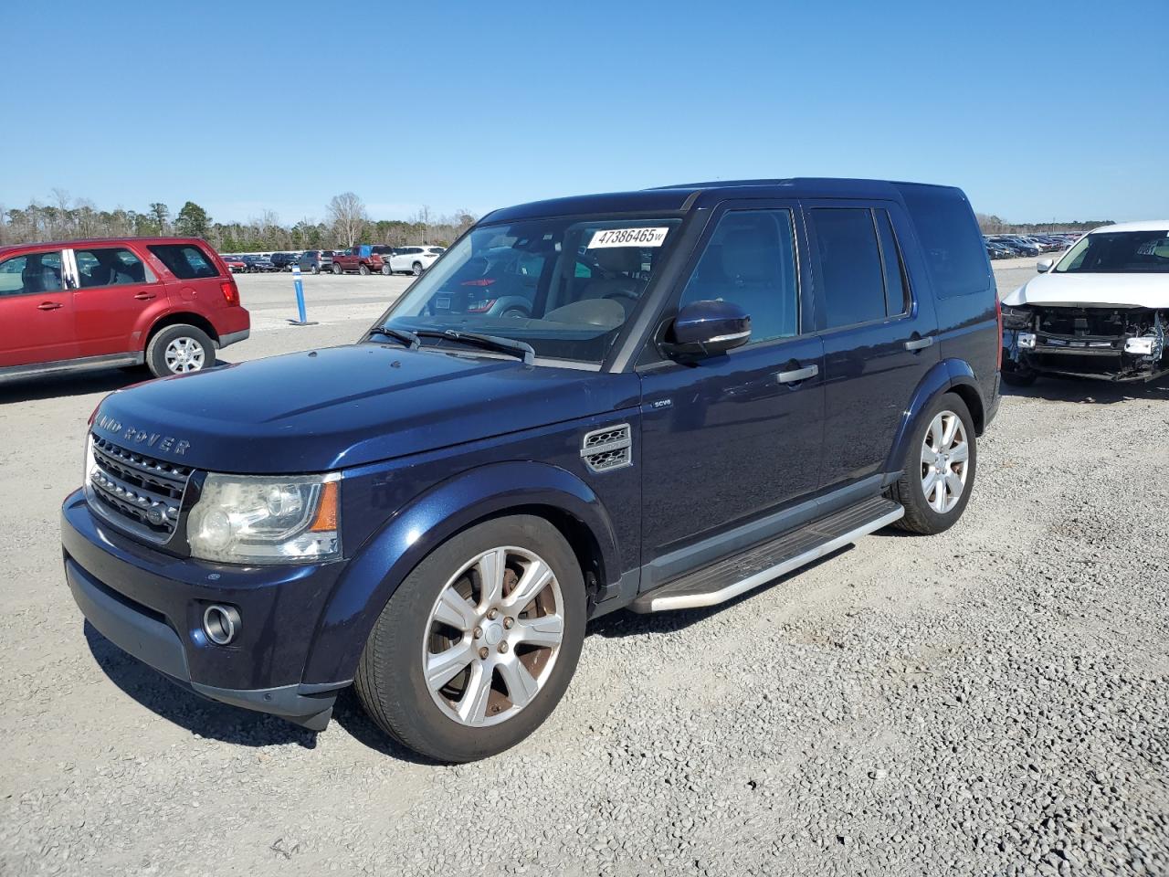 2016 Land Rover LR4 - Image 1