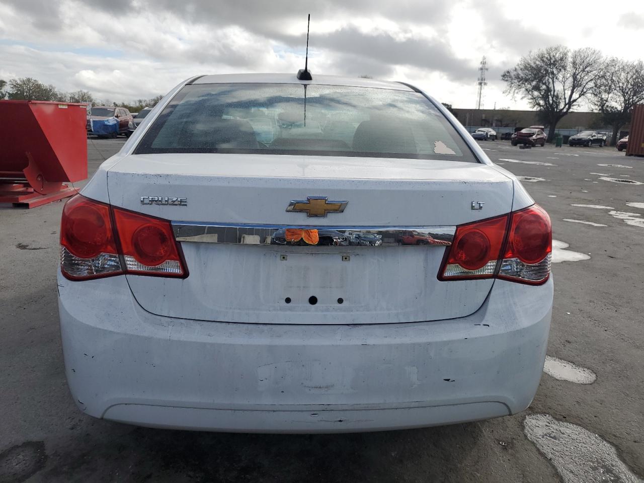 2016 Chevrolet Cruze - Image 6