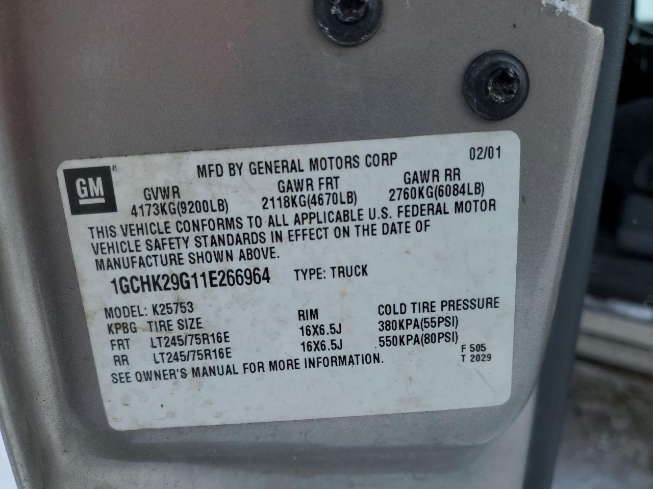 2001 Chevrolet Silverado - Image 13