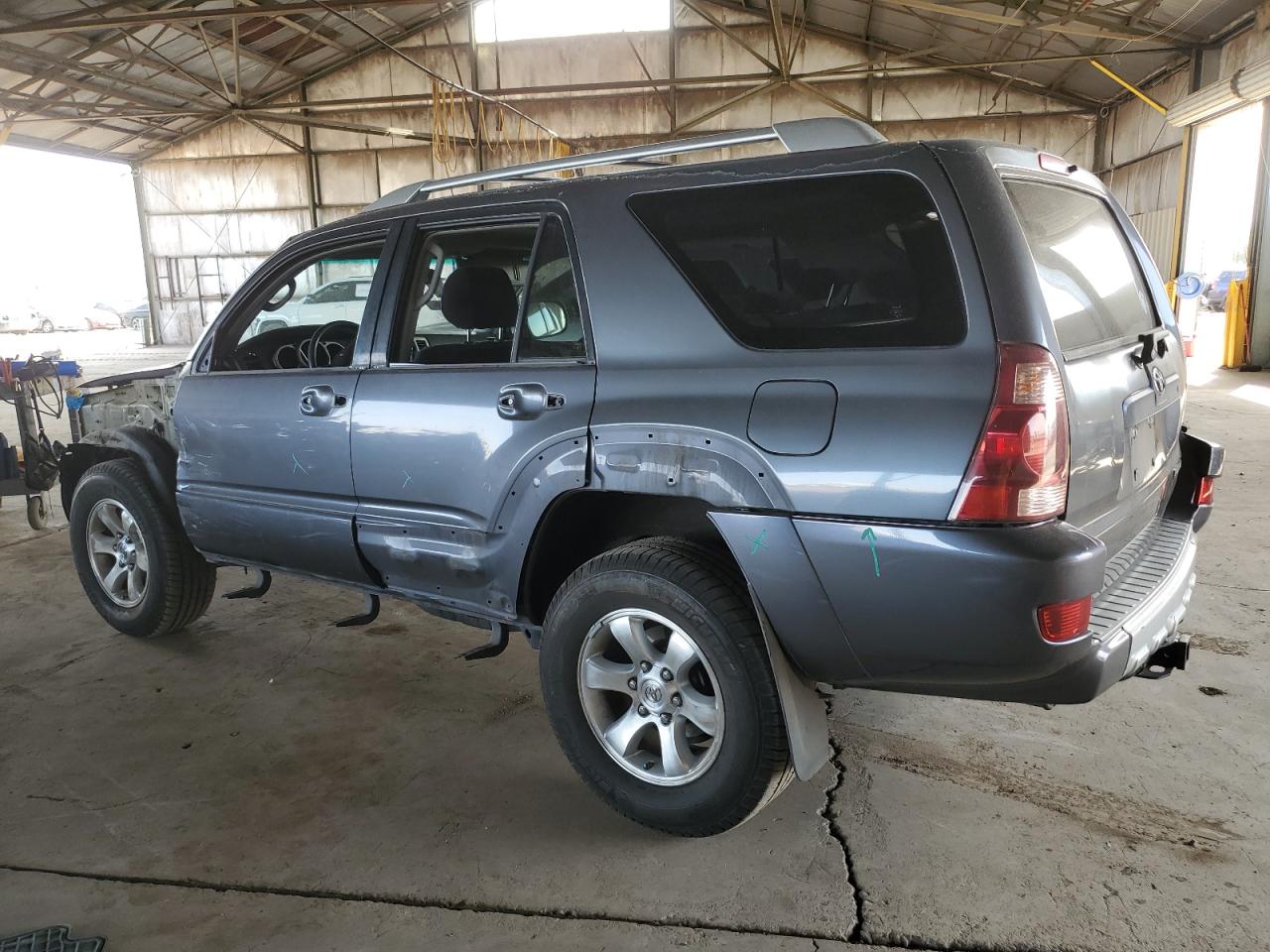 2004 Toyota 4Runner - Image 2