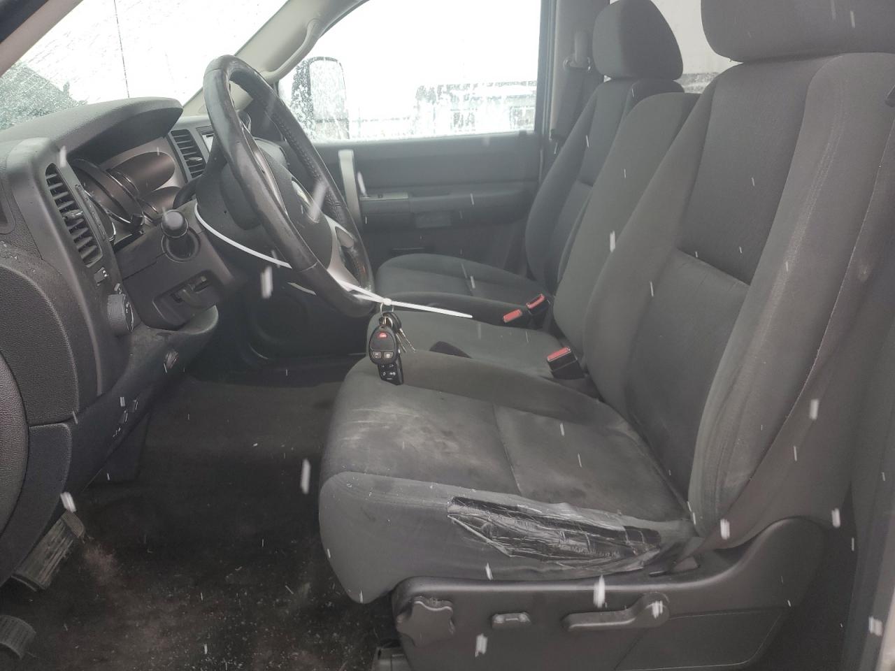 2009 Chevrolet Silverado - Image 7