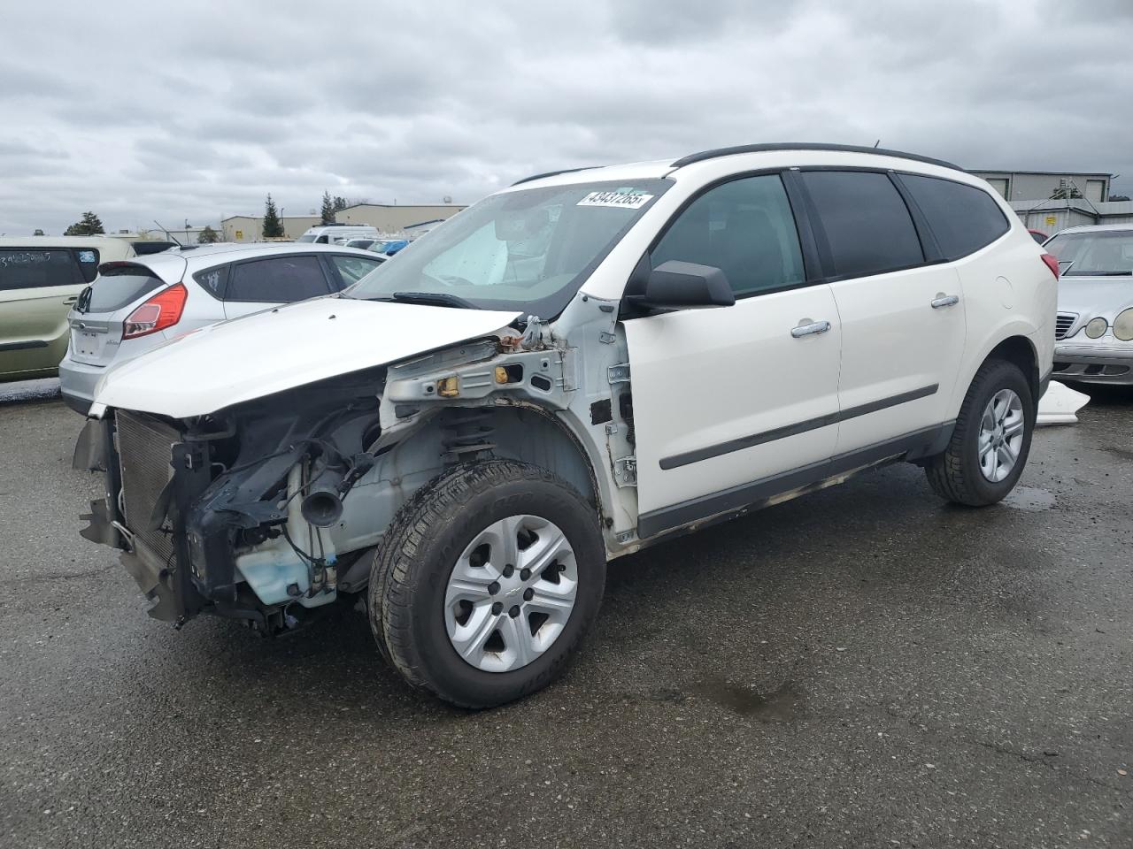 2010 Chevrolet Traverse - Image 1