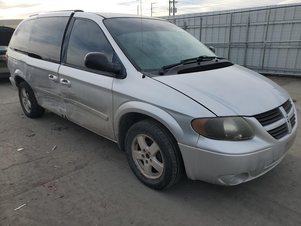 2007 Dodge Caravan - Image 4