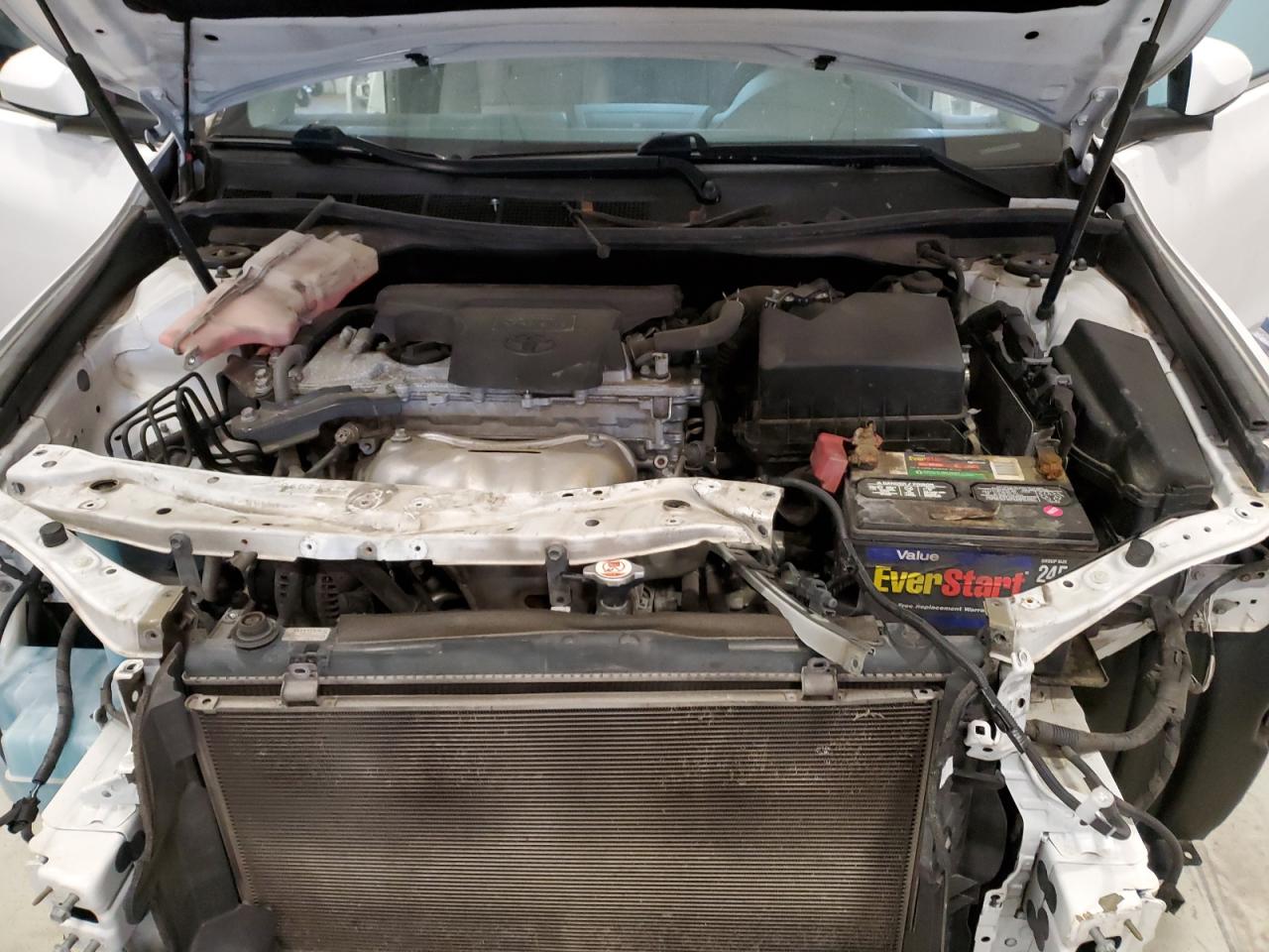 2017 Toyota Camry - Image 11