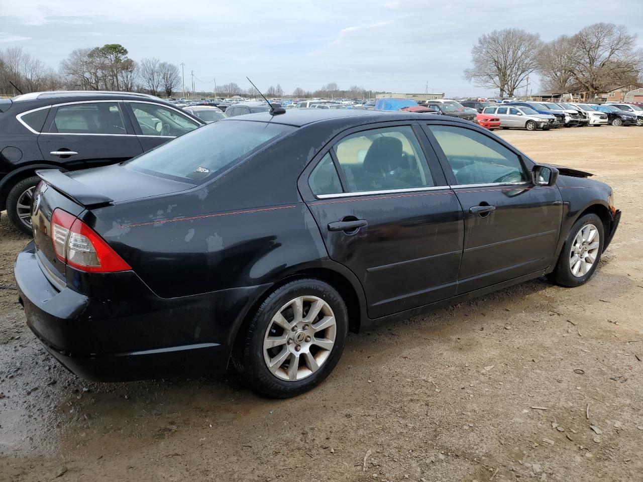 2009 Mercury Milan - Image 3
