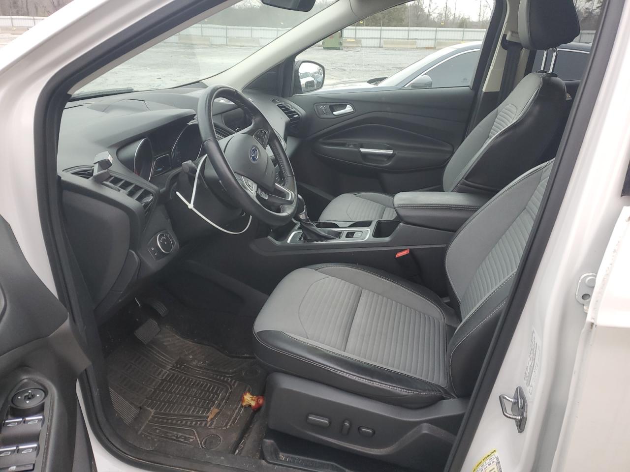 2017 Ford Escape - Image 7