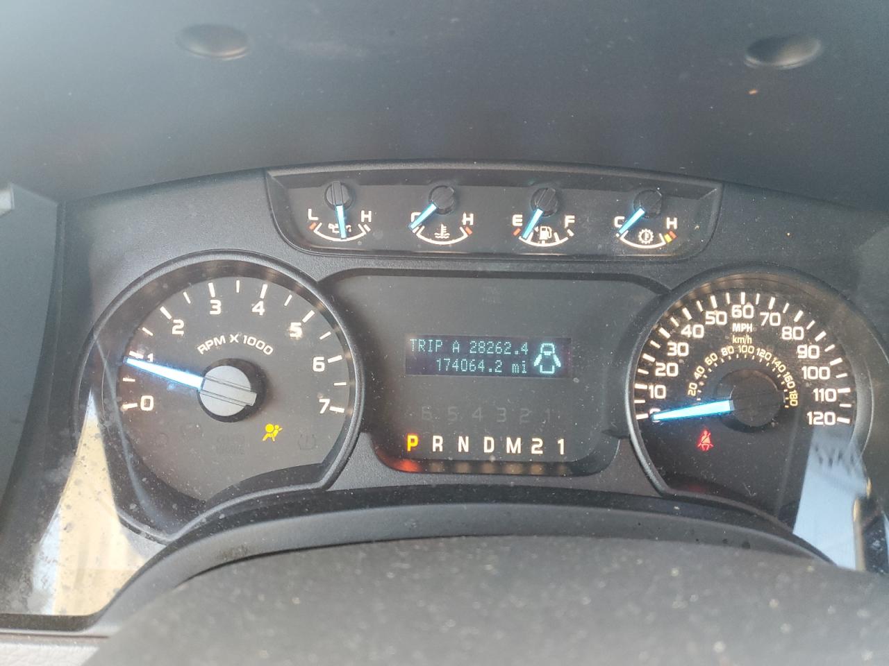 2014 Ford F-150 - Image 9