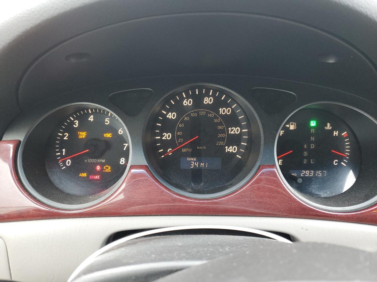 2003 Lexus ES - Image 9