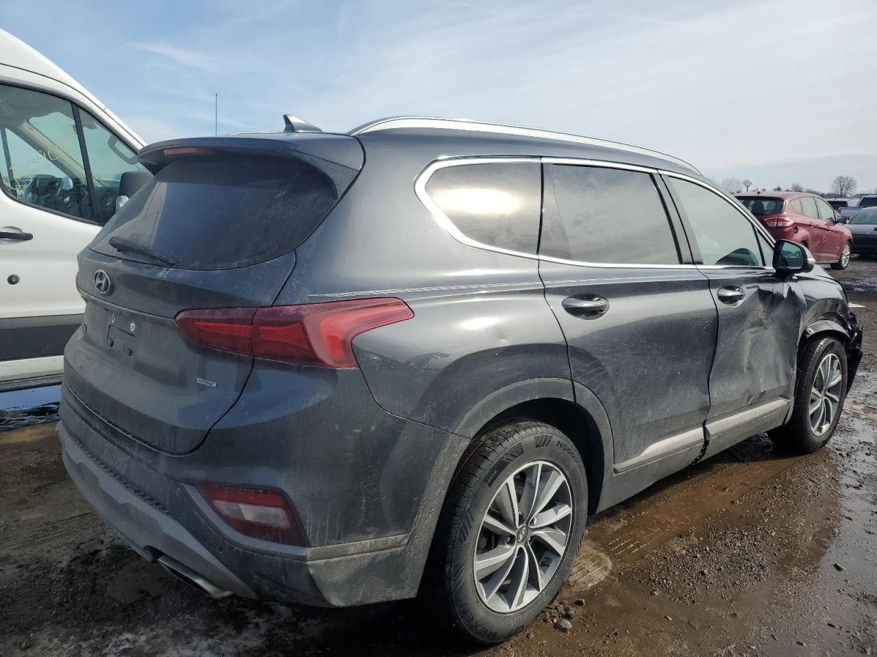 2020 Hyundai Santa Fe - Image 3